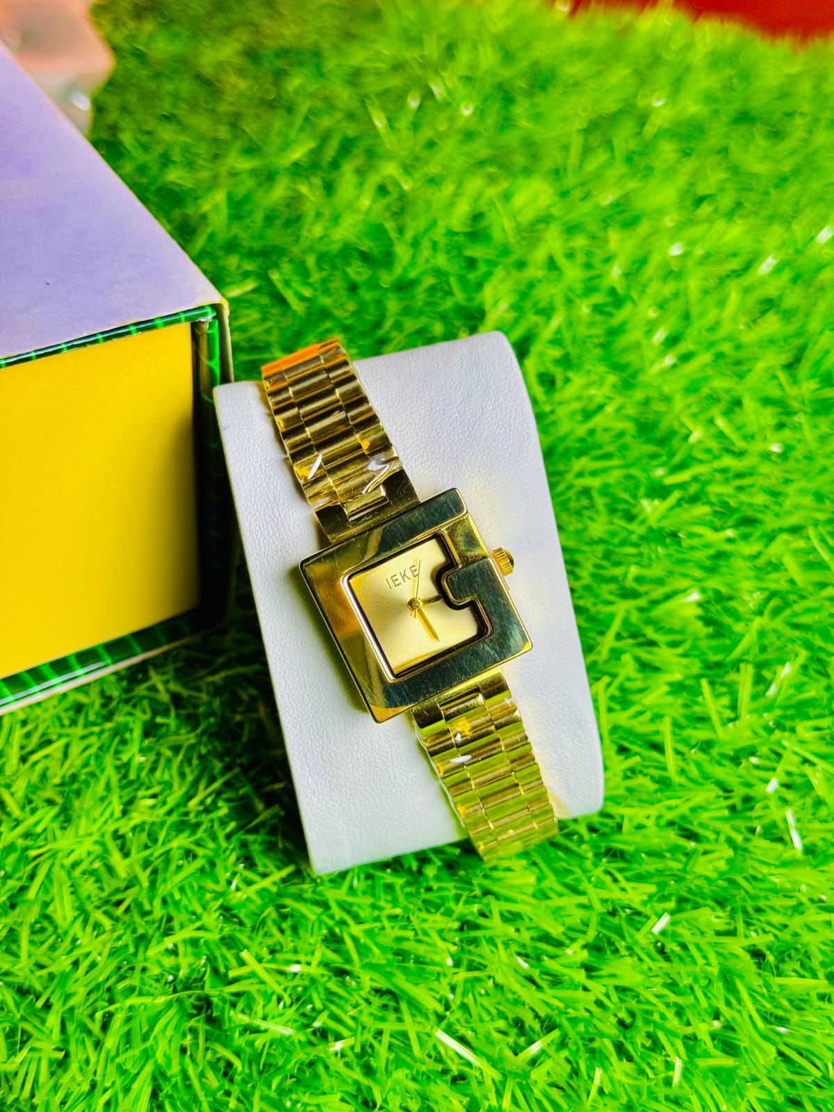 IEKE Golden Signature Square Women’s Watch