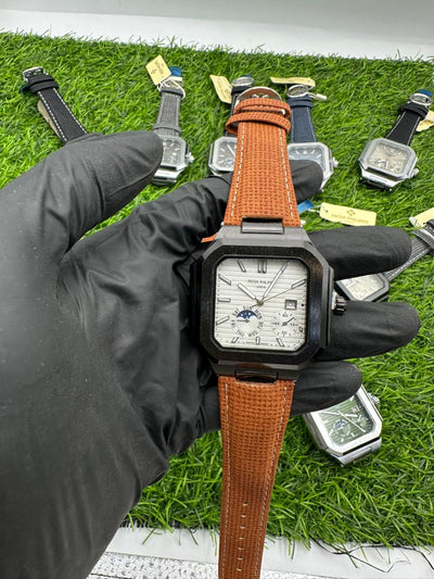 Patek Philippe belt with master lock date