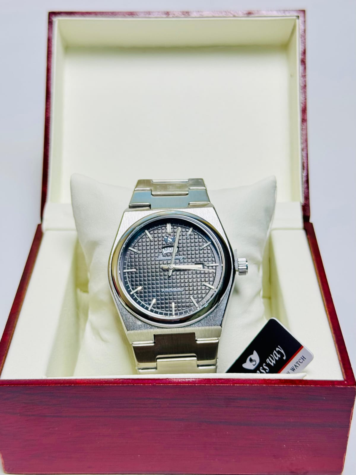 Success way men's watch silver day and date